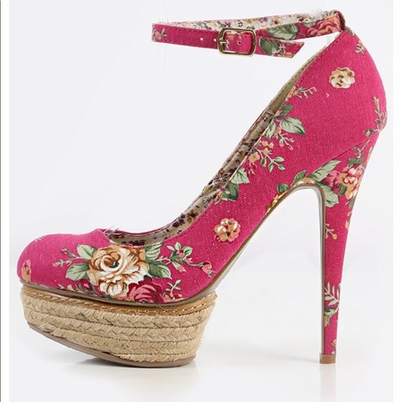 🍒90s Dollhouse Prin Platform Pinup Pumps - Picture 1 of 8